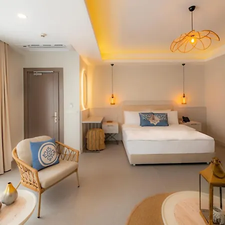 Suum & - Adult Only Hotel *