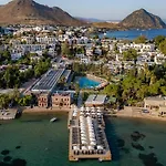 Hotel Suum & - Adult Only *