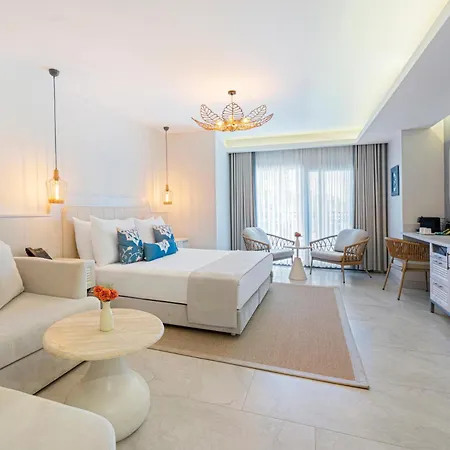 Suum & - Adult Only Hotel *