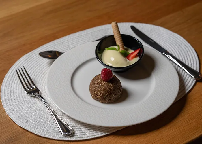 Suum & - Adult Only Otel *