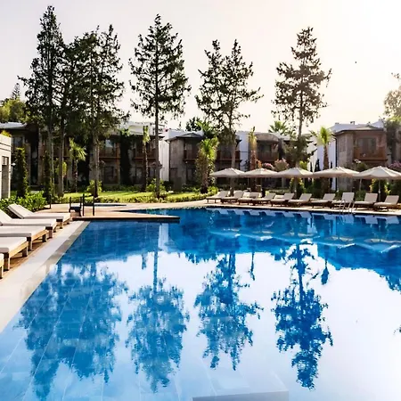 Suum & - Adult Only Hotel *